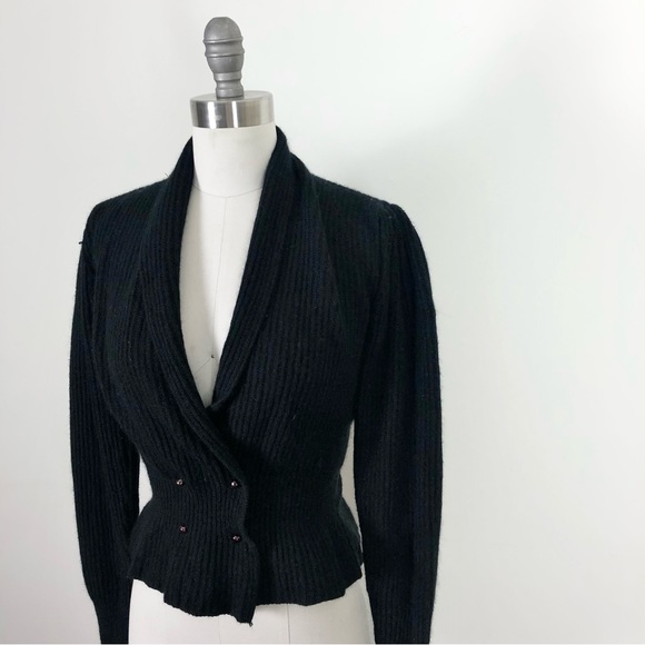 vintage Sweaters - VINTAGE NATURELLE SILK ANGORA BLACK PLUNGING NECK CROP SWEATER